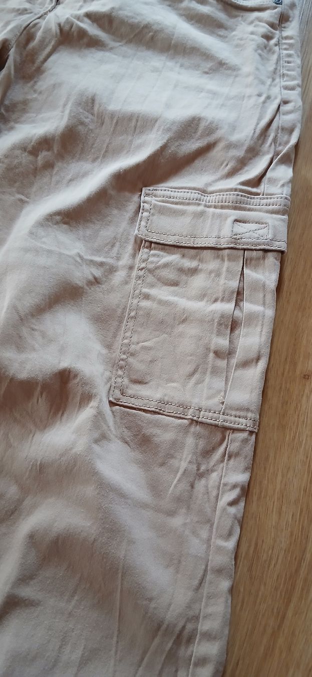 Hosen: pantalon, cargo,bas – Gebraucht aus Montcherand von petiteoune75 1