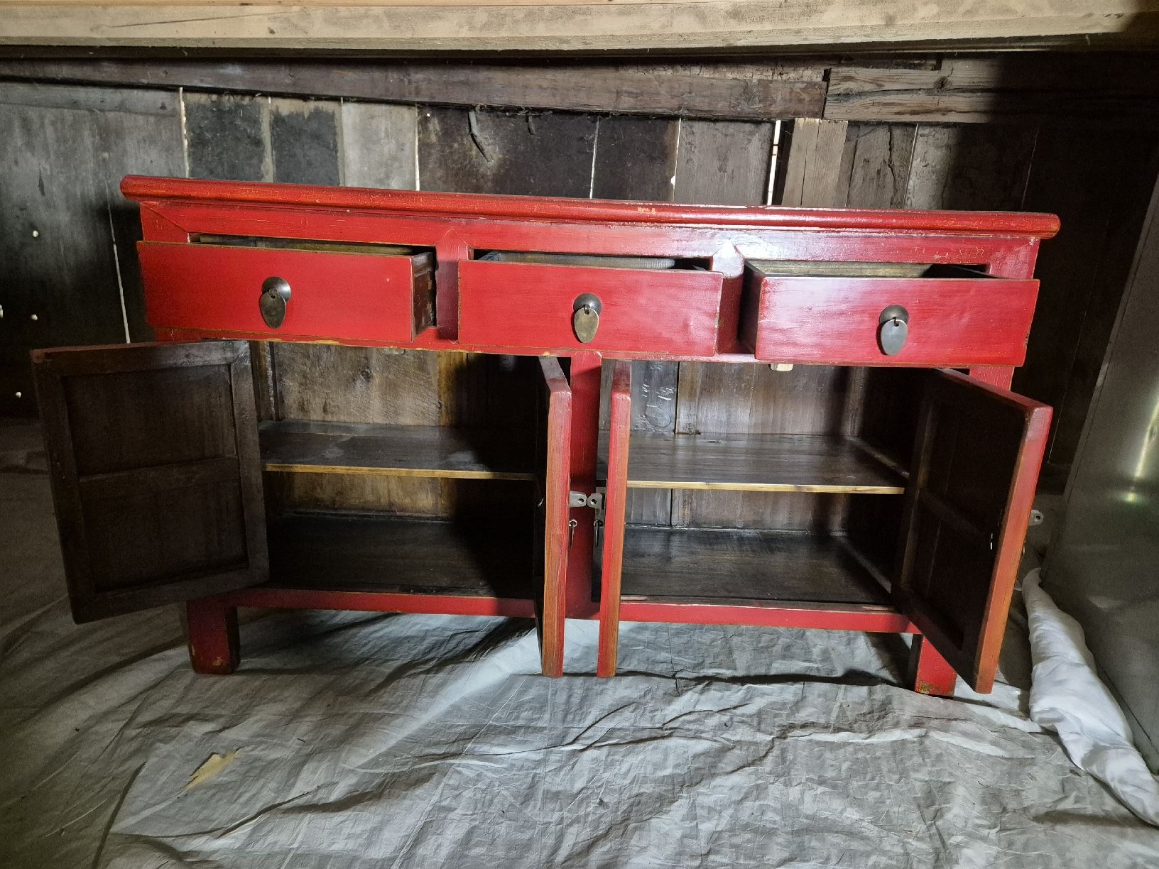 Cassettiere: Kommode rot – Usato da Hofstetten BE venduto da hillhood 1
