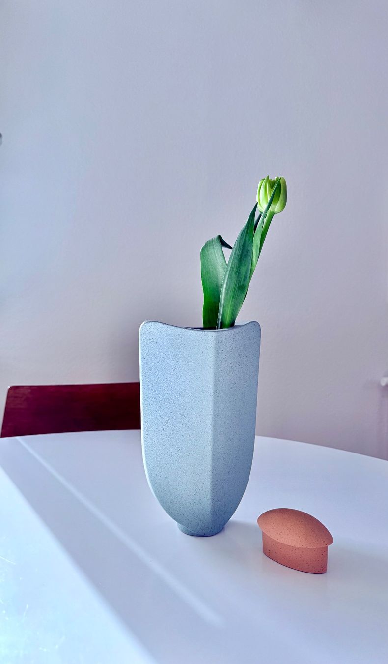 Vasi & Recipienti: Postmoderne Vase/Topf/Objekt Lineasette – Usato da Luzern venduto da Mamutpe 2