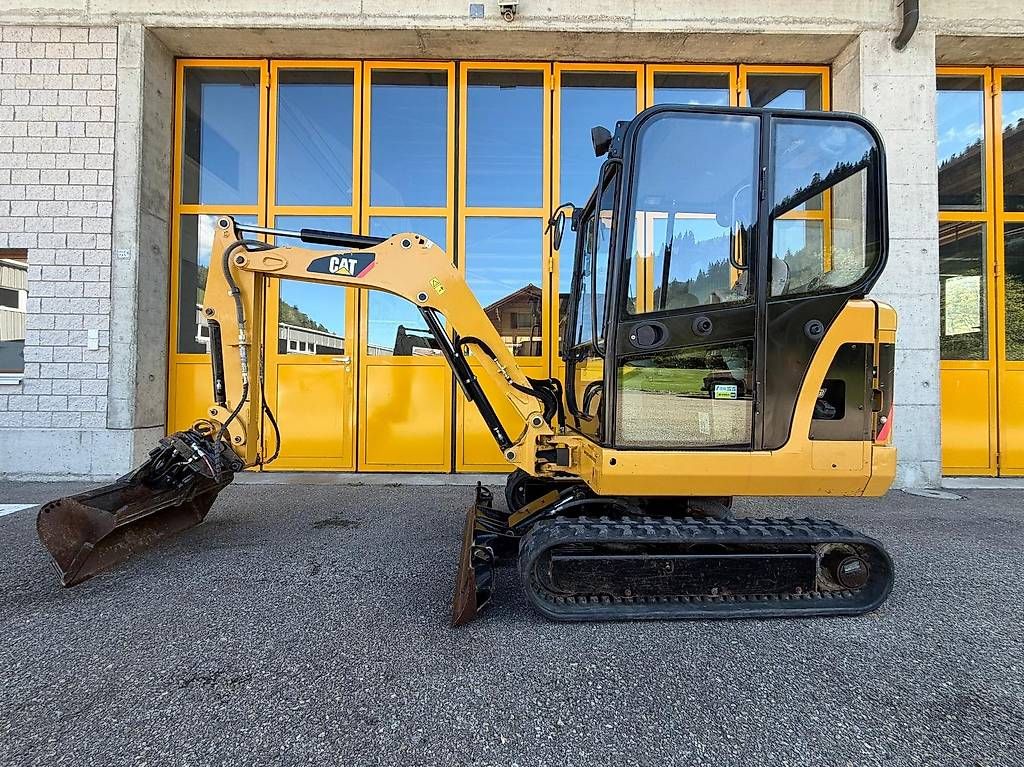 Caterpillar Escavatori: Bagger Cat 301.8 C mit 755h! – Usato da Flühli LU venduto da JeMa-Tech 1