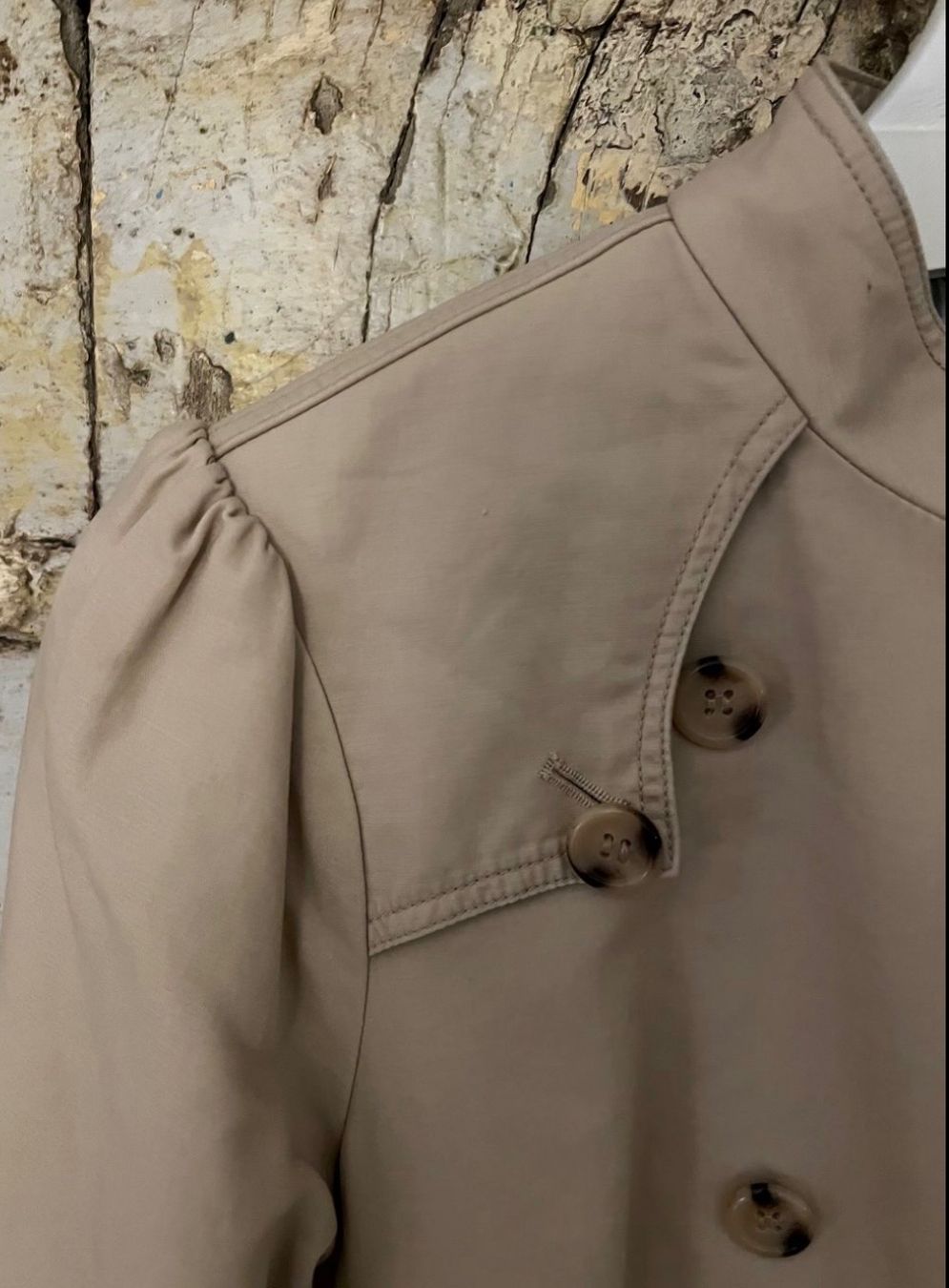 Cappotti: Trenchcoat Damen – Usato da Nänikon venduto da broug 1