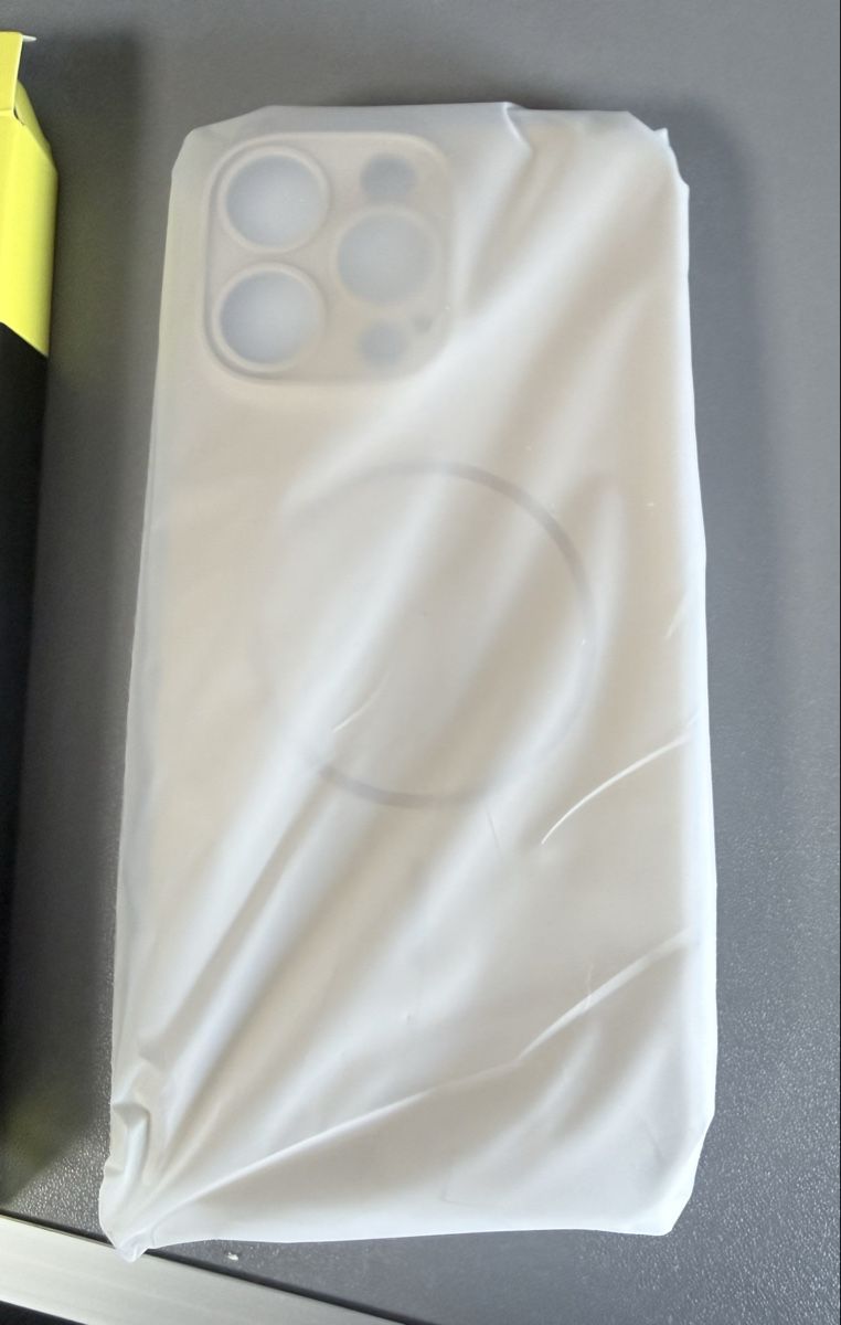 Apple Telefoni cellulari / Smartphones: Handyhülle für iPhone 16 Pro Max – Nuovo e nell'imballaggio originale da Rebstein venduto da dijana_crgc 5