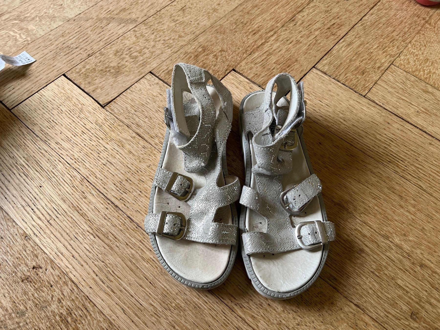 Primigi Scarpe per ragazze: Sandalen Primigi 35 – Usato da Beinwil am See venduto da brigittehug 1