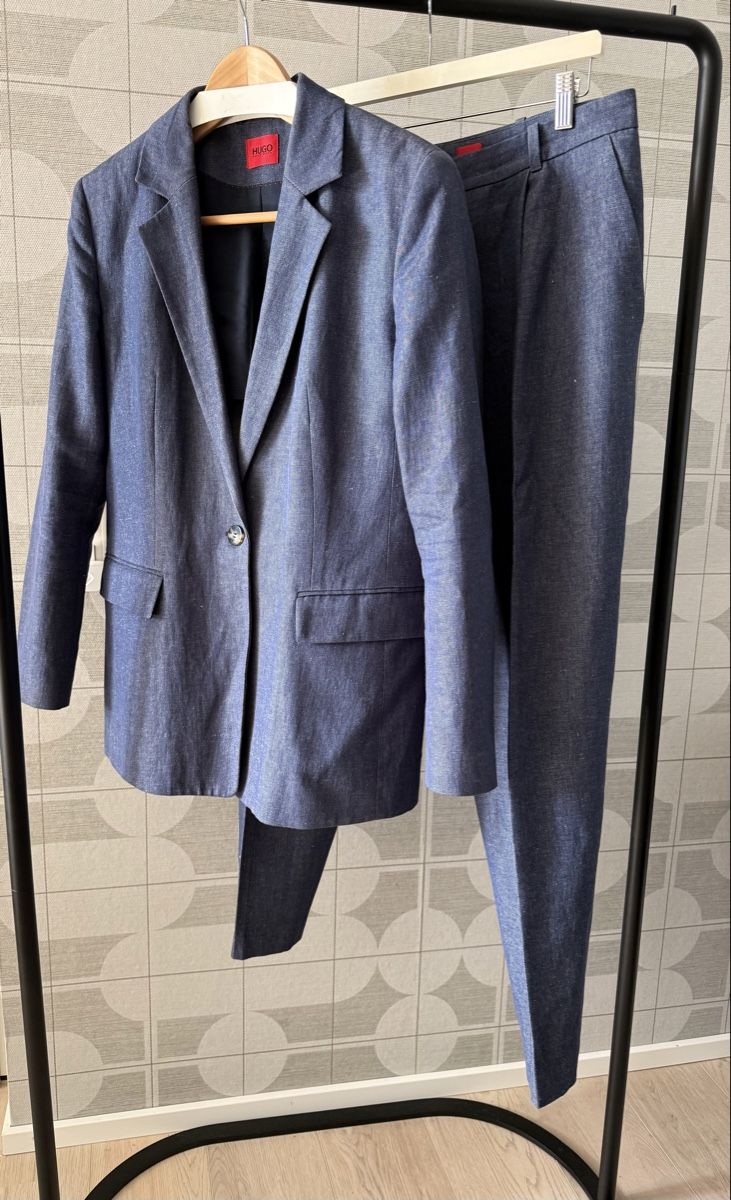 Hugo Boss Completi & Tailleur: HUGO Jeans Anzug – Nuovo (secondo la descrizione) da Gümligen venduto da hookedonsales