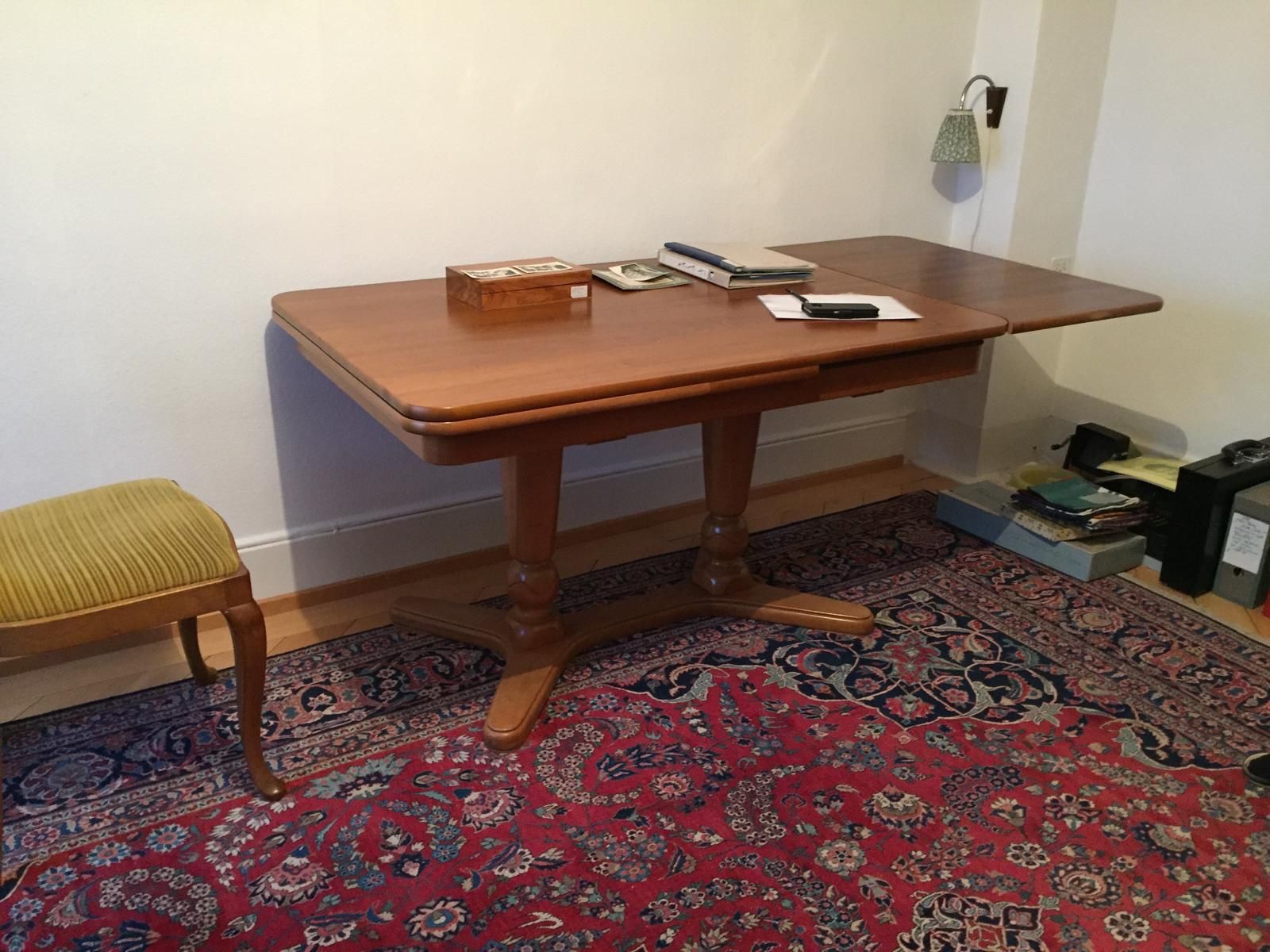 Tavoli: Vintage Holz-Tisch – Usato da Zürich venduto da livtho
