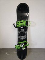 Snowboard Nitro mit Burton Bindung und Tasche