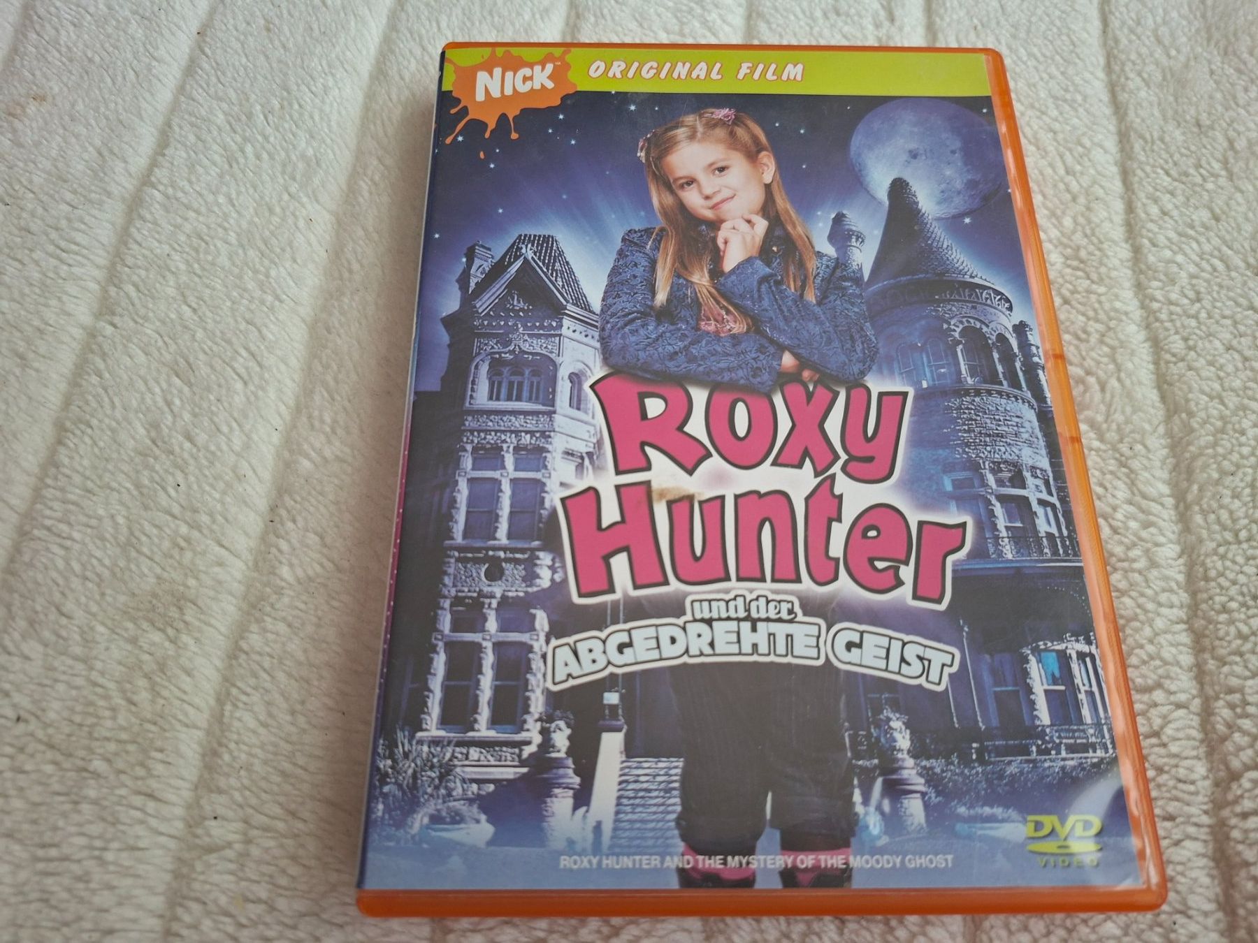 Tutti i DVDs: Roxy Hunter und der Abgedrehte Geist – Usato da Dietikon venduto da Rabia