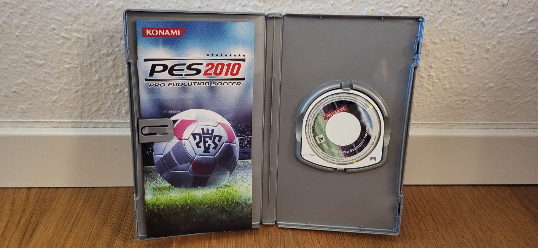 Sony Giochi: PSP - PES 2010 Pro Evolution Soccer – Usato da Münsingen venduto da DigitaleSpielecke 2
