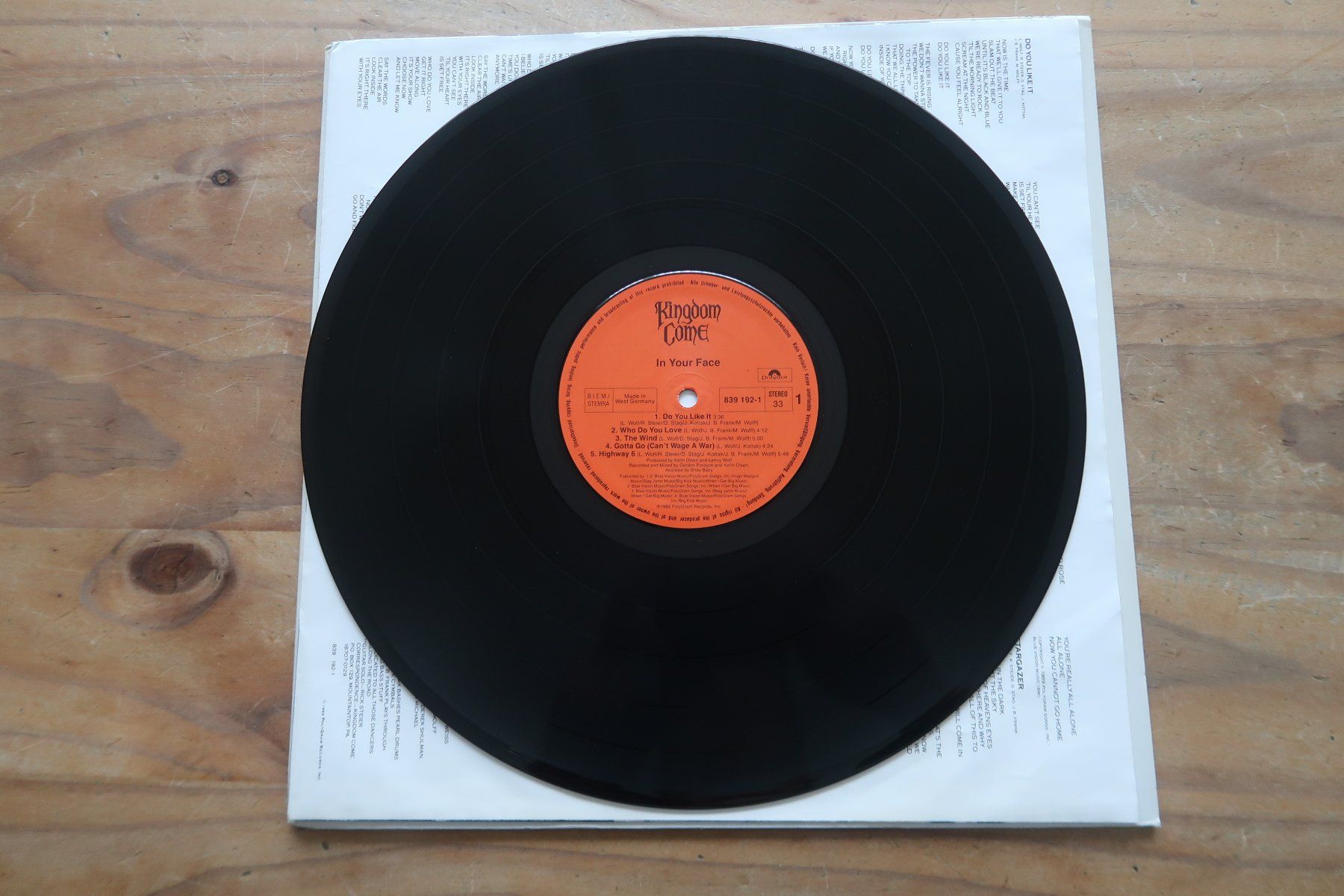 Schallplatten: KINGDOME COME - IN YOUR FACE - VINYL LP – Gebraucht aus Basel von Patiscat 3