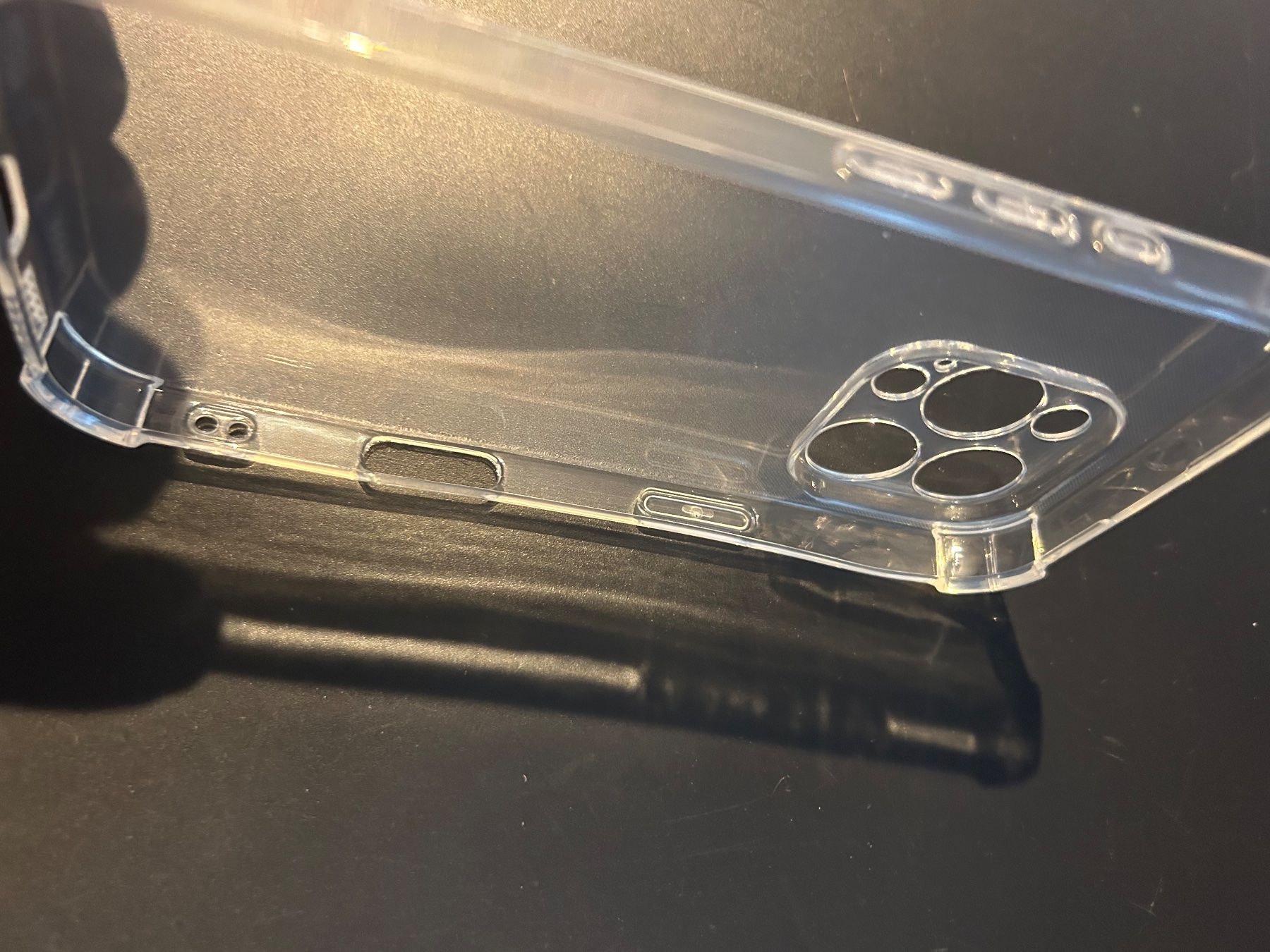 Apple Cover & Protezioni schermo: Iphone 16 Pro Cover Transparent mit Eckenschutz! – Nuovo e nell'imballaggio originale da Schenkon venduto da Jaimer_91 1