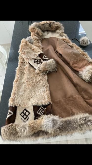 Escada Cappotti: Pelzmantel Escada – Nuovo (secondo la descrizione) da Winterthur venduto da OldShatterhand1. 1