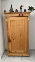 Antiker Schrank