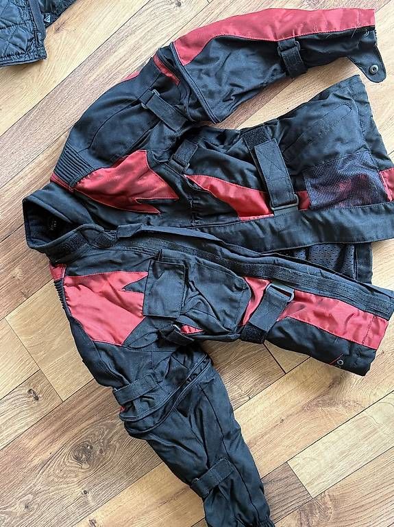 Giacche: Motorradjacke 152 – Usato da Kefikon ZH venduto da Haligali81