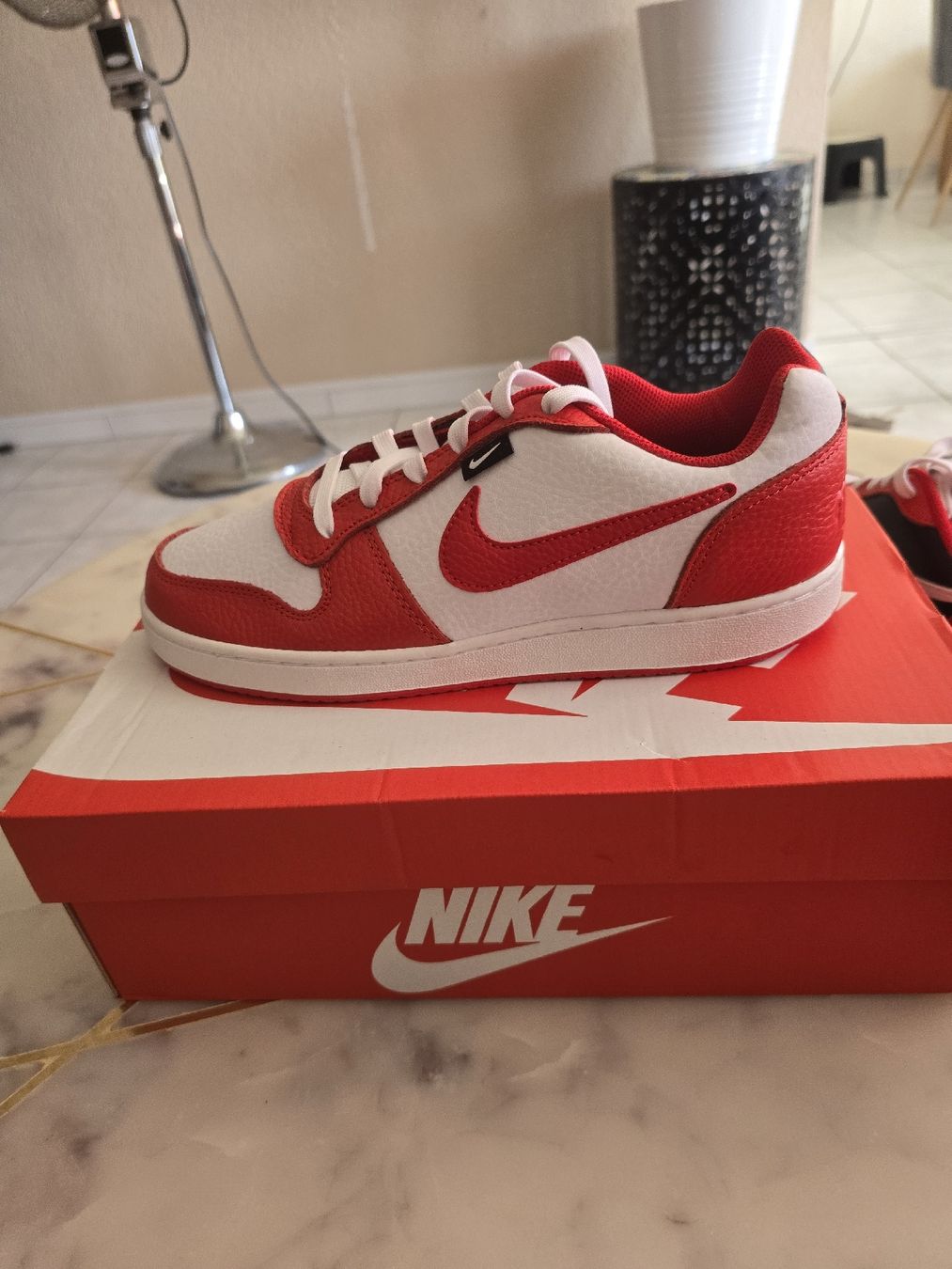 Nike Scarpe da uomo: NIKE Ebernon Low Neuf – Nuovo e nell'imballaggio originale da Brügg BE venduto da ame_gjp8