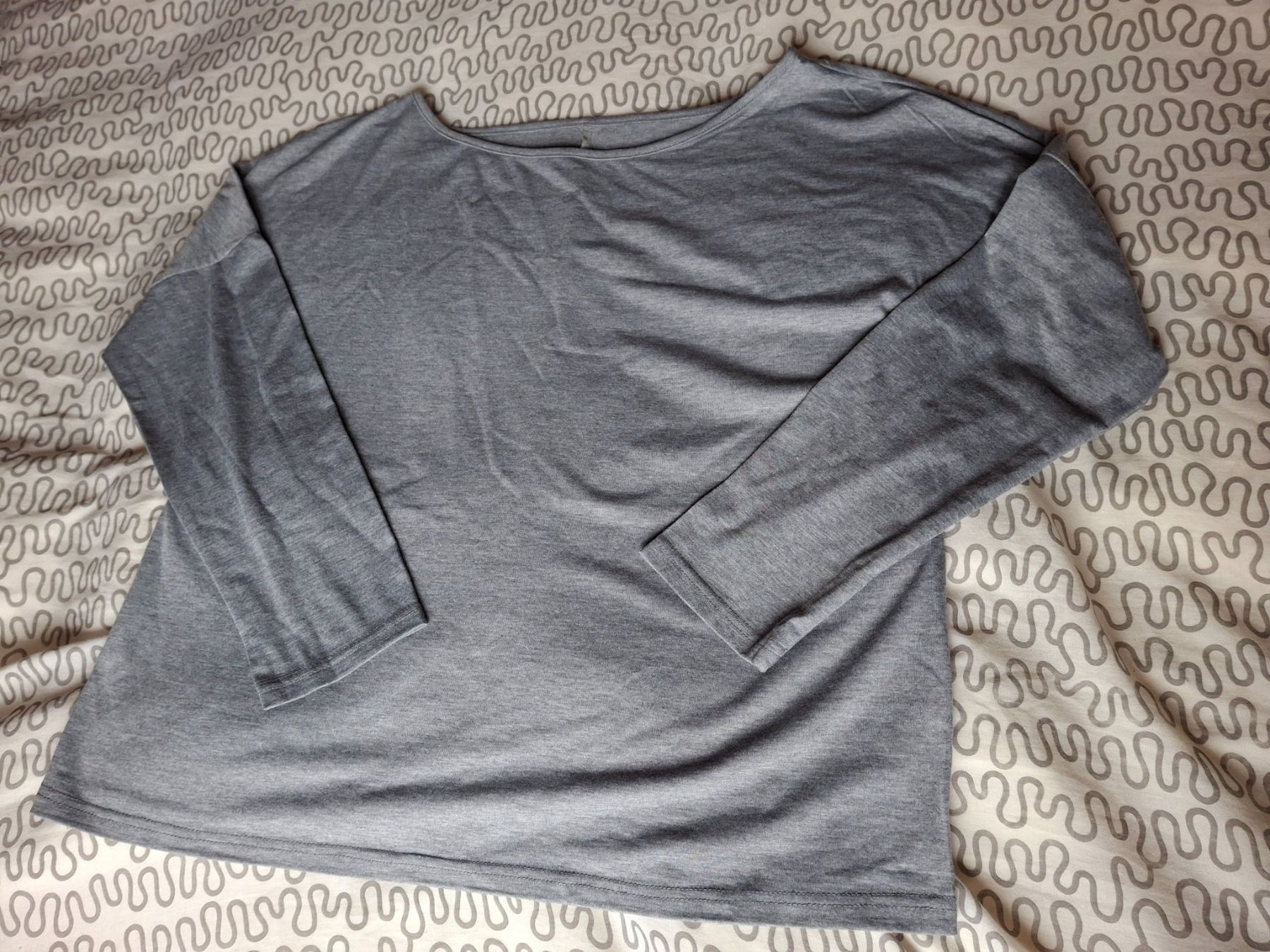 Maglioni & Felpe: Pull léger gris taille M – Usato da Villiers venduto da san_jn5w