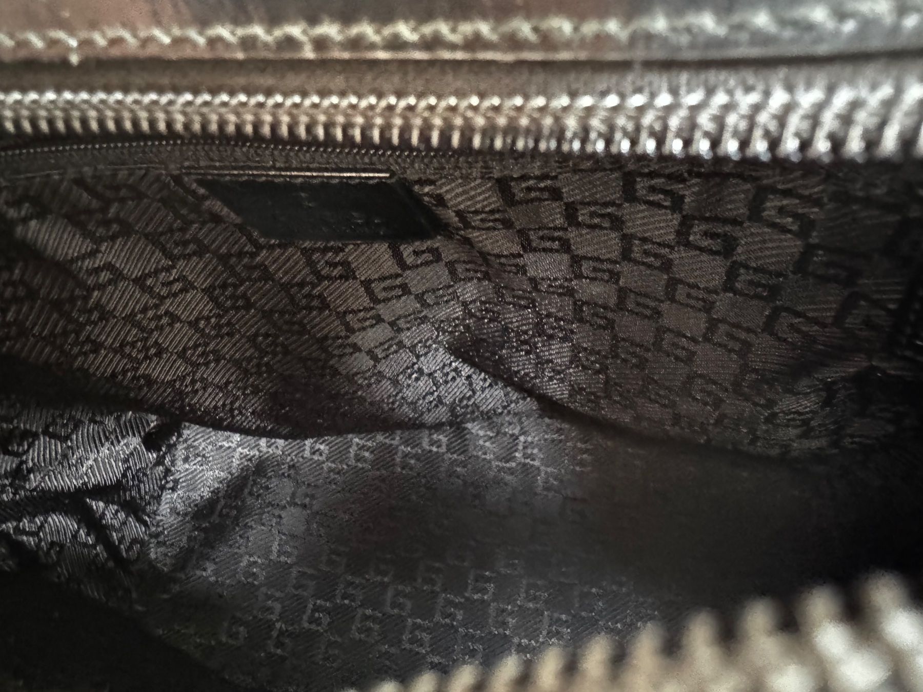 Gucci Sacs femmes: T0012.280- Gucci Hobo Tasche – D'occasion à Belp par Aim333 5
