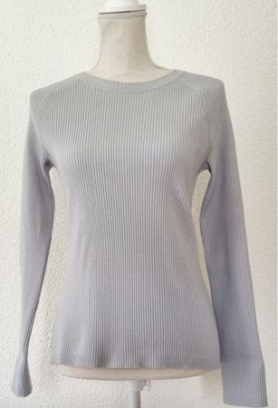 Hochwertiger Pullover von der Marke ODEEH, Gr. 40
