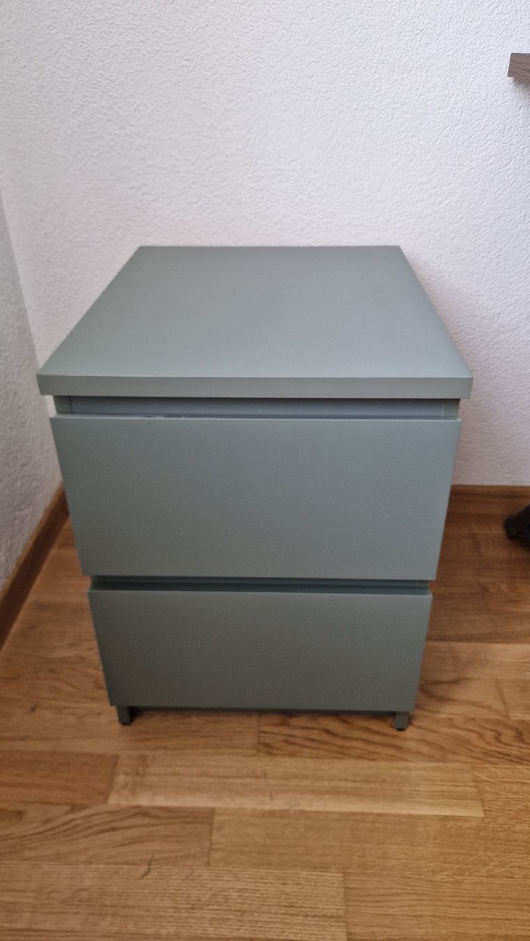 Ikea Comodini: Table de chevet MALM verte, 2 tiroirs – Usato da Biel/Bienne venduto da Boozook 1