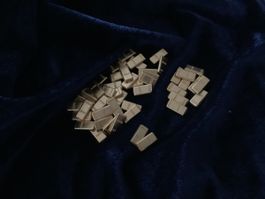 50 Stück Goldbarren deko Artikel / Material - Messing