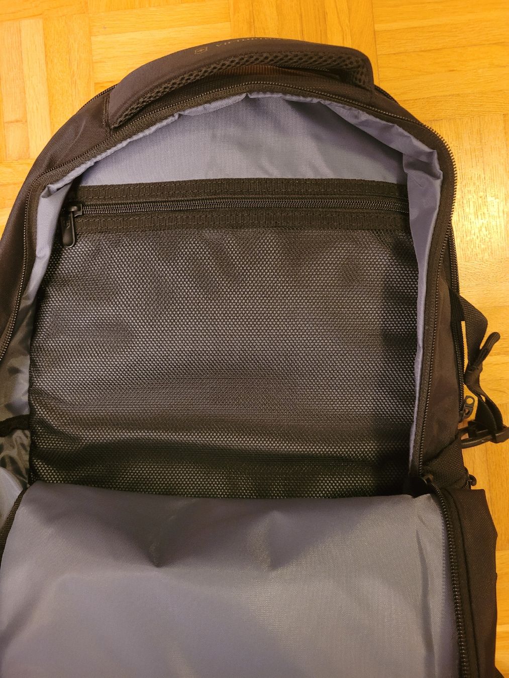Victorinox Rucksäcke: Victorinox VX Sport Evo Daypack Rucksack – Neu (gemäss Beschreibung) aus Birsfelden von samurai99 4