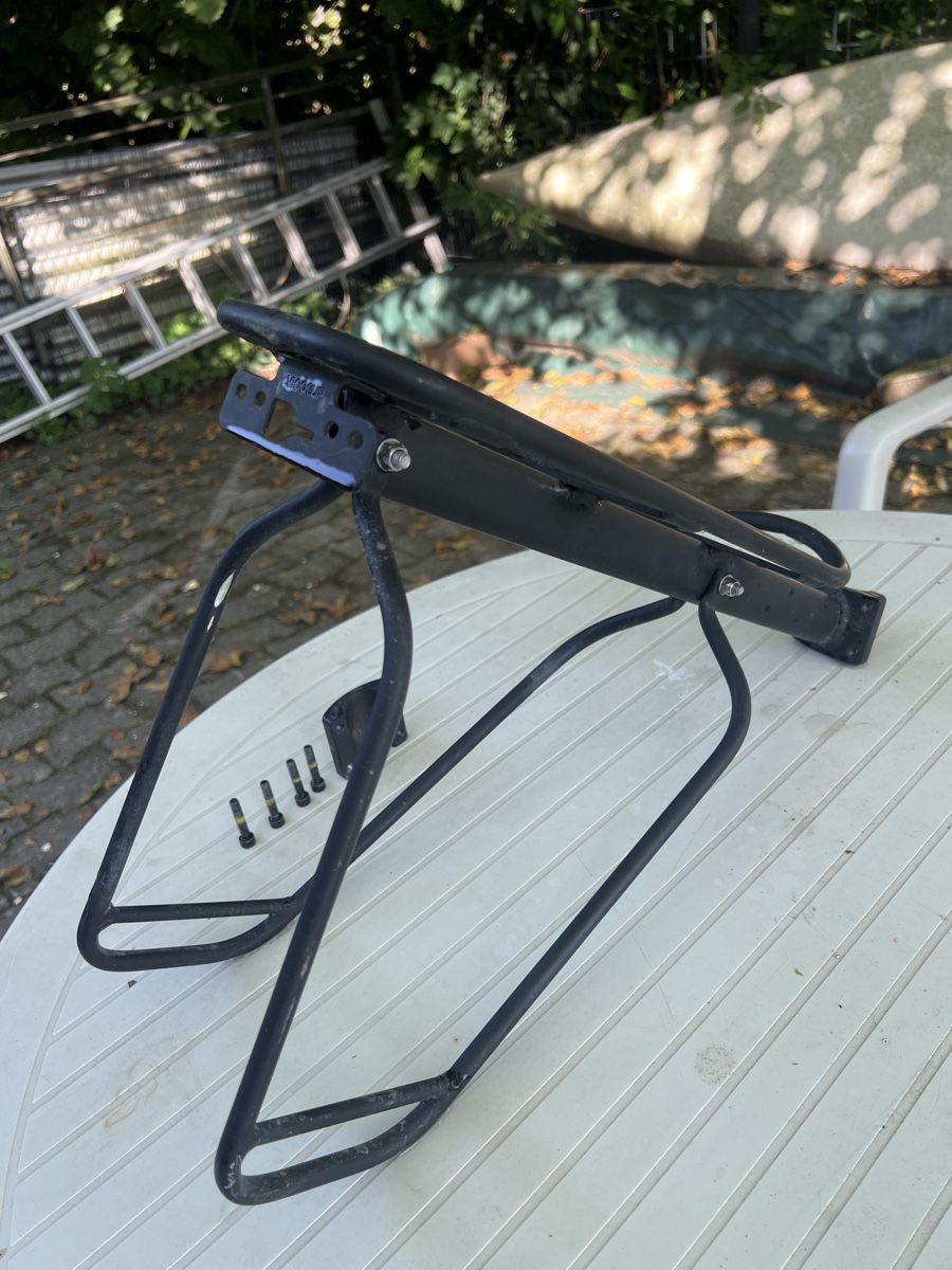 Decathlon Pièces détachées: Neuwertiger Gepäckträger – Neuf (Voir description) à Bern par JoelBurgunder 2