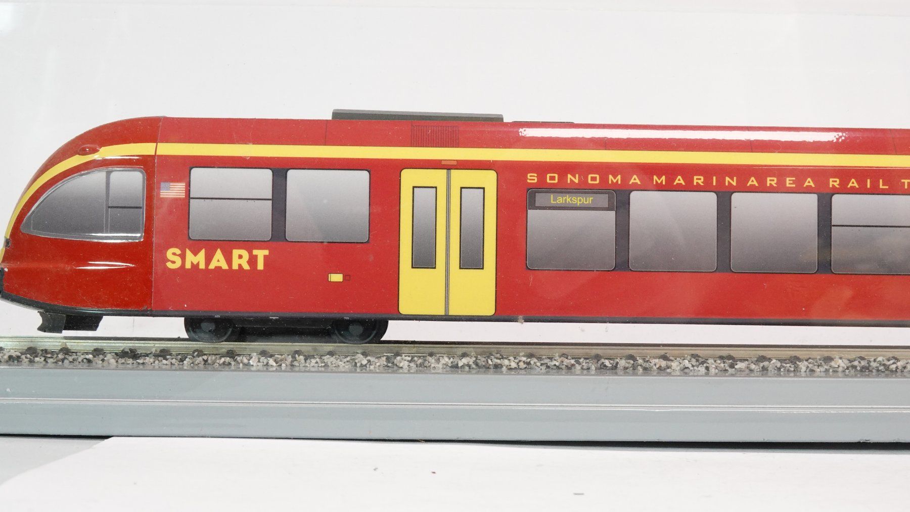 Modellini di ferrovie: e6 Stadler Rail Smart Prototyp Californien ca. Spur S – Usato da Thun venduto da evinka_gmbh 4