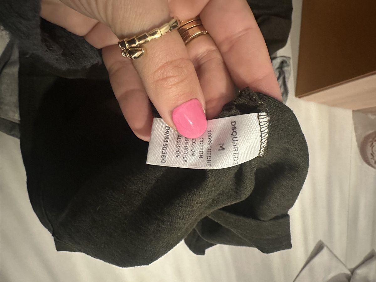 Dsquared2 T-Shirts: Dsquared Shirt – Gebraucht aus Dietikon von zuerichsecondhand 2