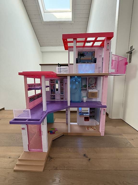 Barbie Maisons & Meubles de poupées: Barbie Maison de rêve – D'occasion à Noréaz par heftian 4