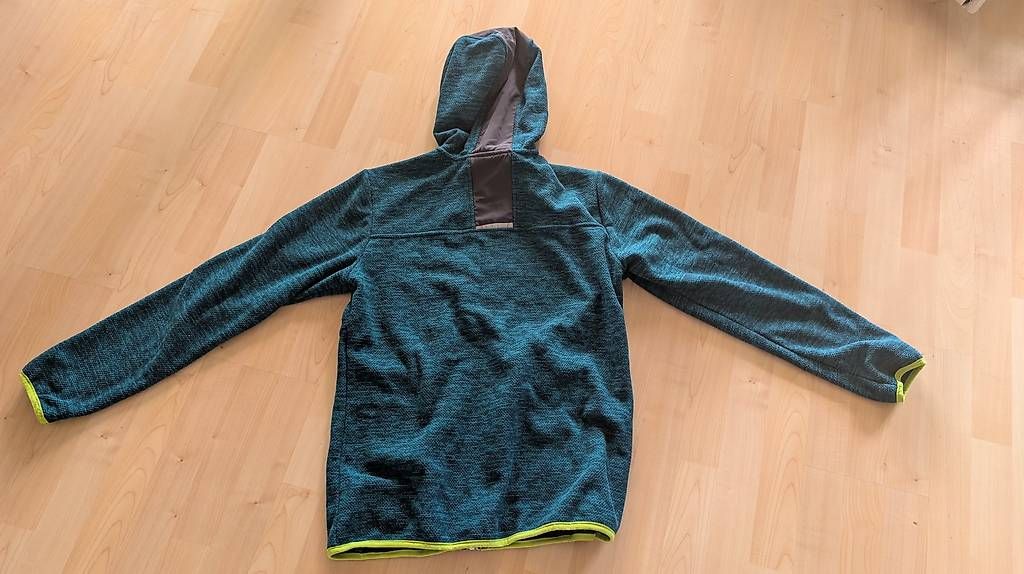 Jacken: Weiche Strickfleece Outdoorjacke Gr.176 – Gebraucht aus Baar von Foscolio 1