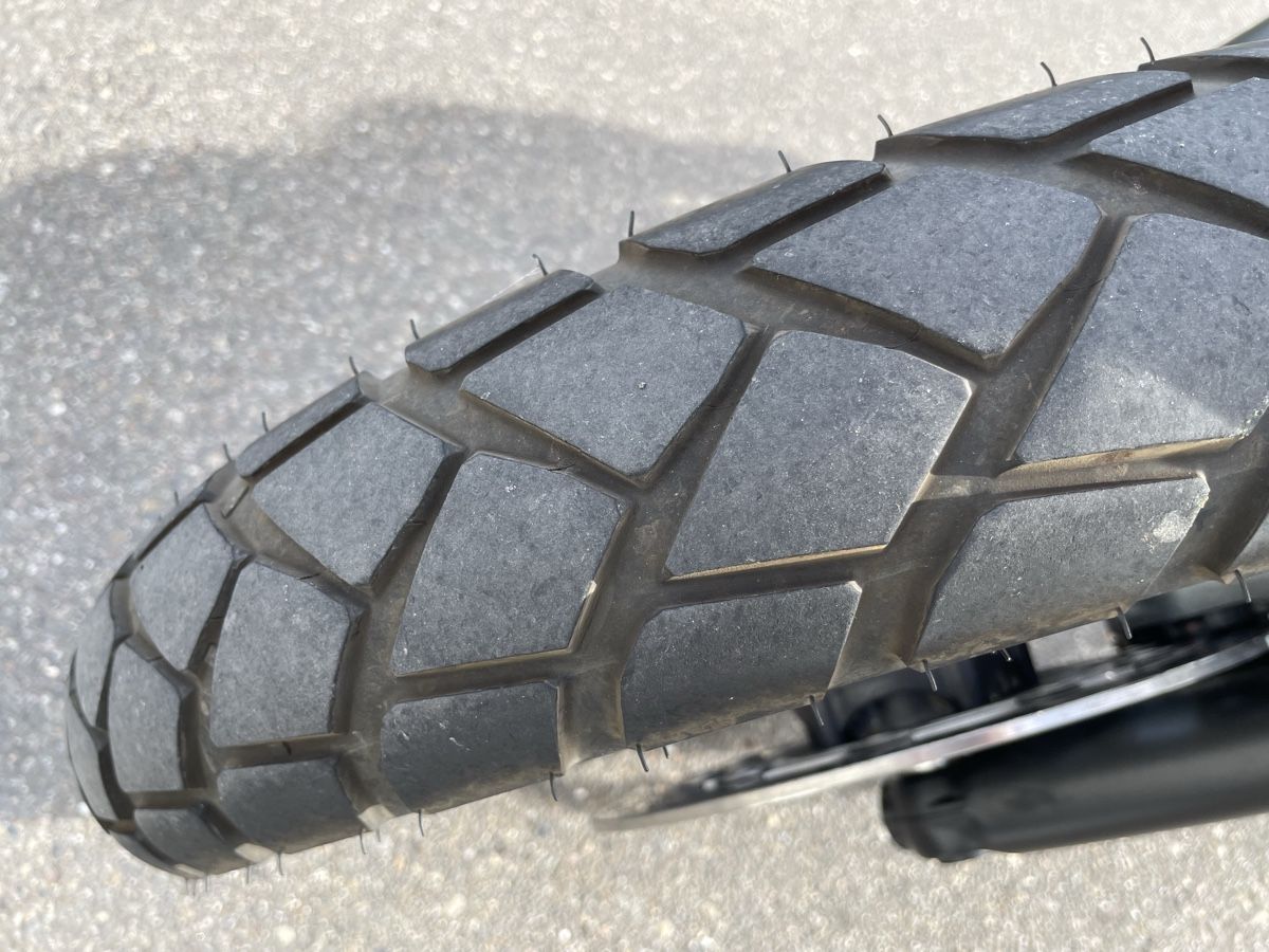 Triumph Strada: Triumph Scrambler 2024 Cosmic Yellow / Graphite – Usato da Eglisau venduto da Richard_Eglisau 6