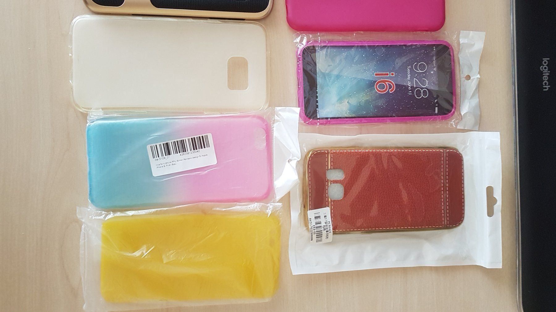 Cover & Protezioni schermo: div. Handycovers – Usato da Zürich venduto da Agios 4