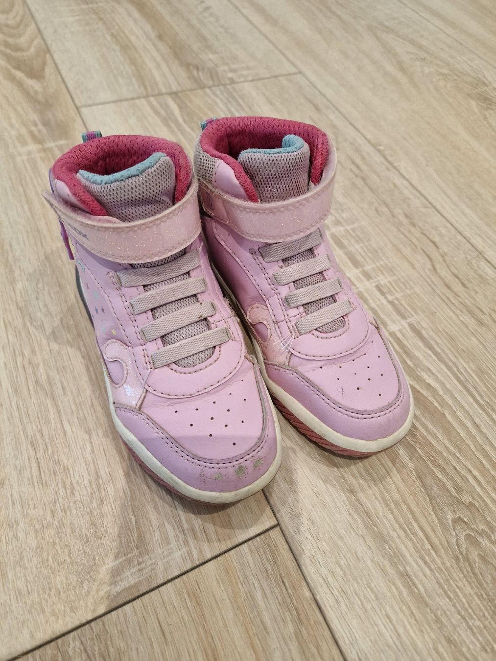 Geox Chaussures garçon: Geox Mädchen nr. 29 mit Lichtern – D'occasion à Flurlingen par Emanuele_Borla