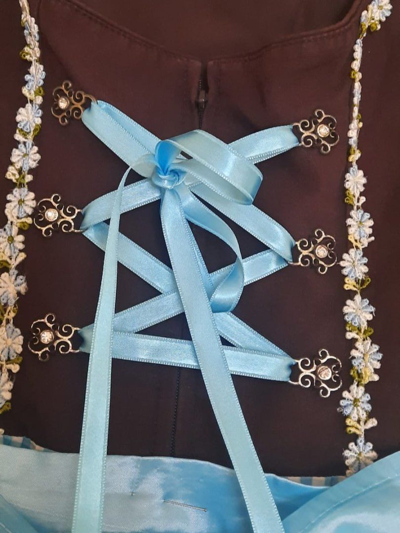 Robes: Dirndl – D'occasion à Bronschhofen par son_j5dk 1