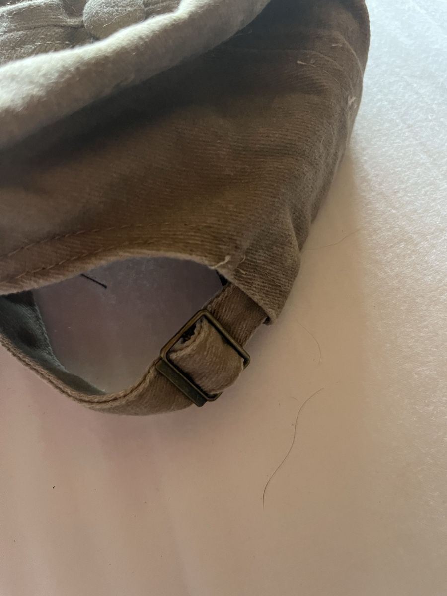Chapeaux, bonnets & casquettes: Dackel Baseball cap beige/kahki – Neuf avec emballage d'origine à Saanen par SoniaMichaela 4