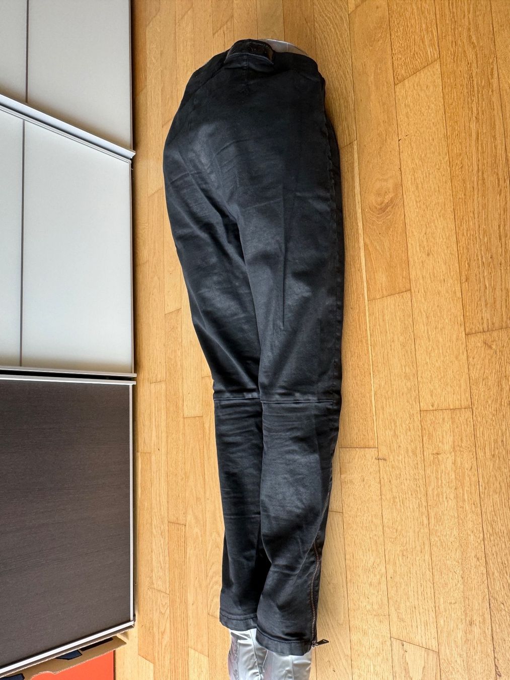 Luisa Cerano Pantaloni: Luisa Cerano Hose size 36 – Usato da Münchenstein venduto da ArleneLM 1