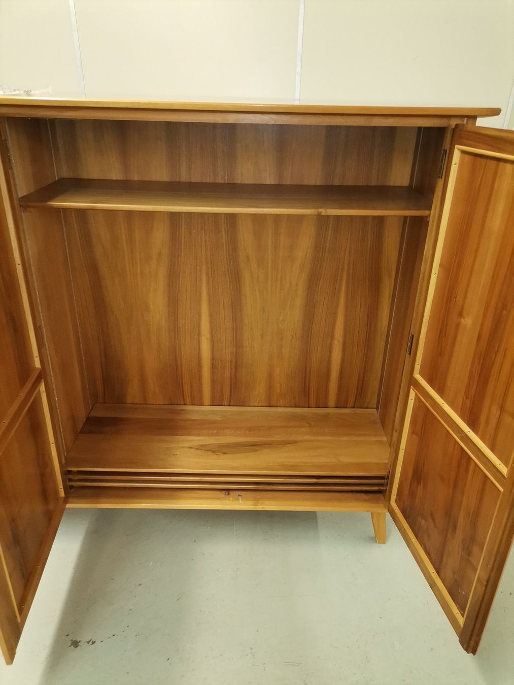 Credenze: SPROLL Geschirrschrank – Nuovo (secondo la descrizione) da Kleindöttingen venduto da Katze99 3