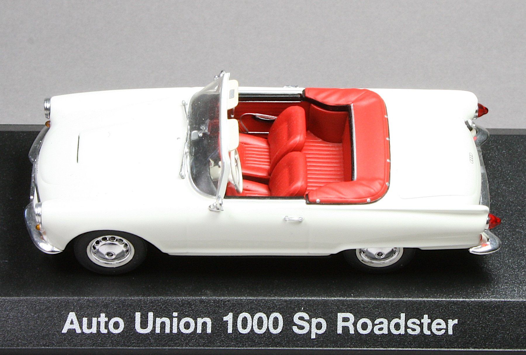 Minichamps Modellautos: Minichamps, Auto Union 1000 SP Roadster – Neu und originalverpackt aus Elsau von Peekay8 3