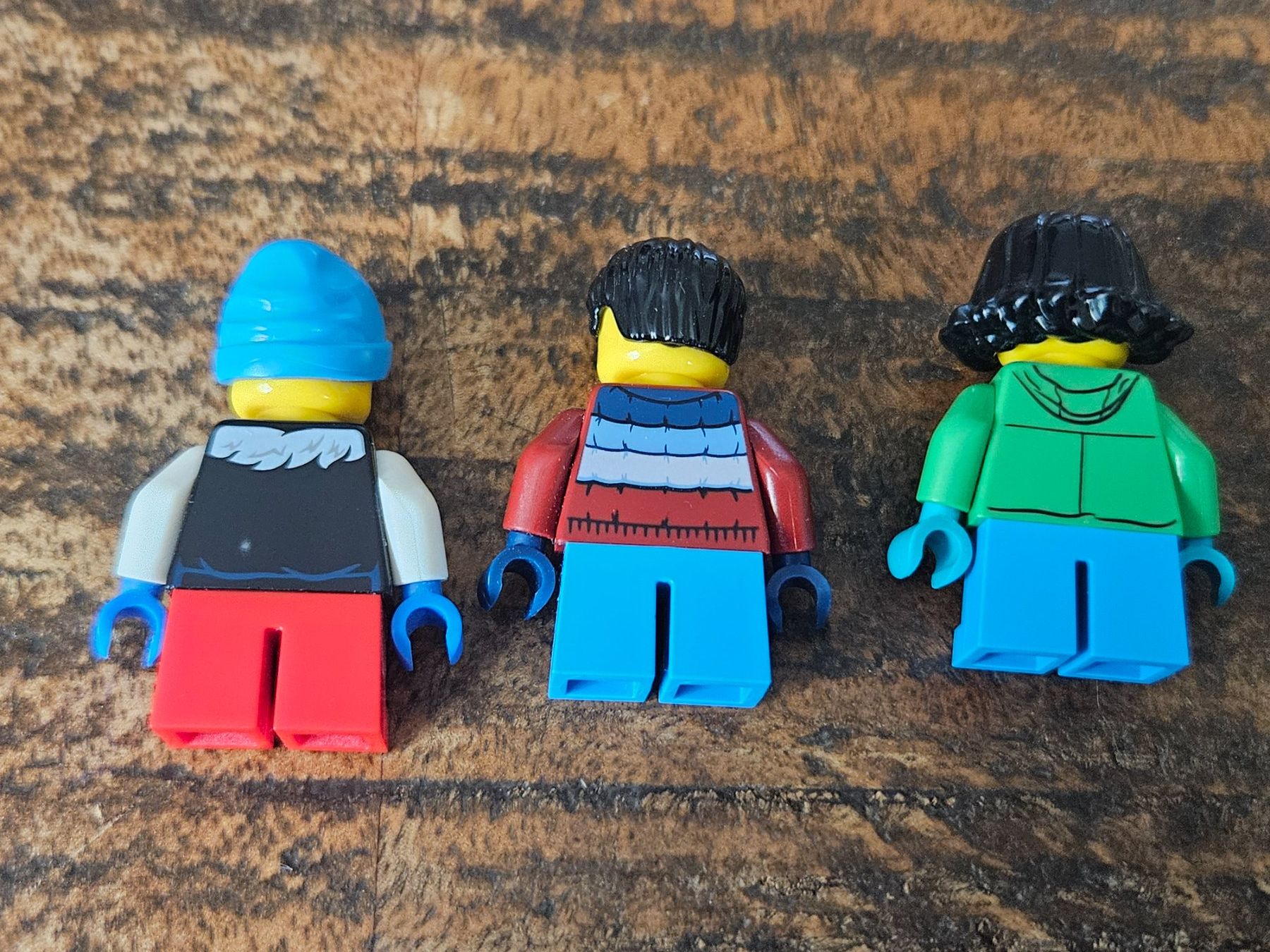 Lego Kit di costruzioni: lego lot de 3 figurines – Usato da Confignon venduto da Ecrofigs 1