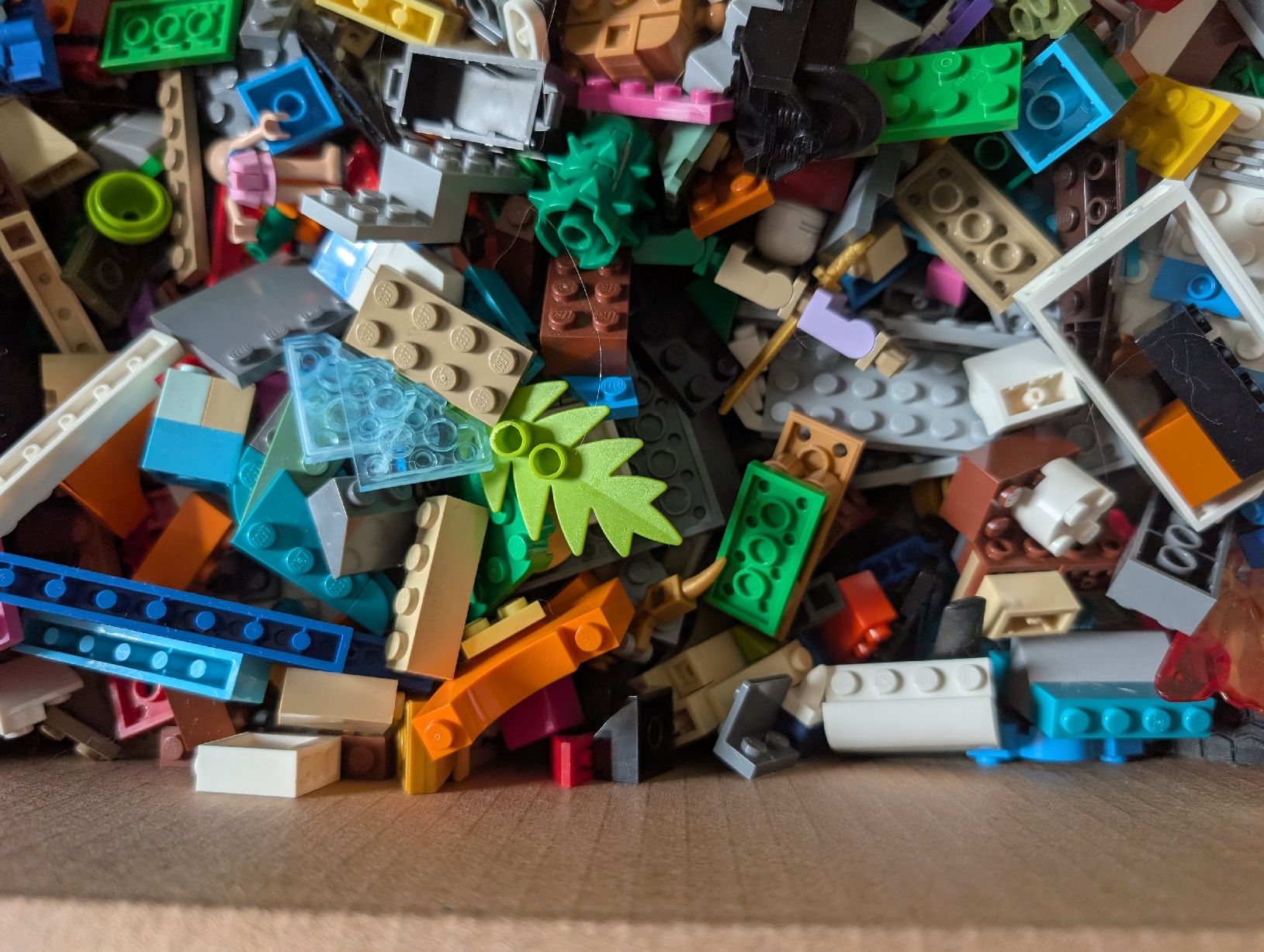 Lego Jeux de construction: Legobox Einzelteile – D'occasion à Gebenstorf par fa1zz 2