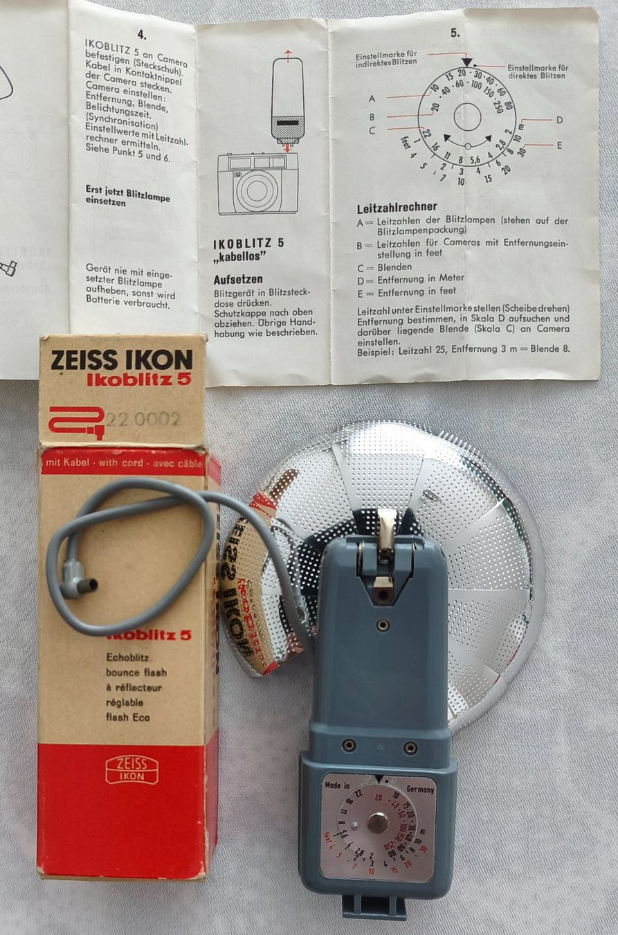 Flashs: Vintage Zeiss Ikon Ikoblitz 5, Echoblitz, Fächerblitz – D'occasion à Zürich par Tanteemma369 2