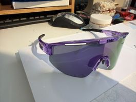 Bliz Sportbrille Lila mit verspiegelten Glässern Neuwertig