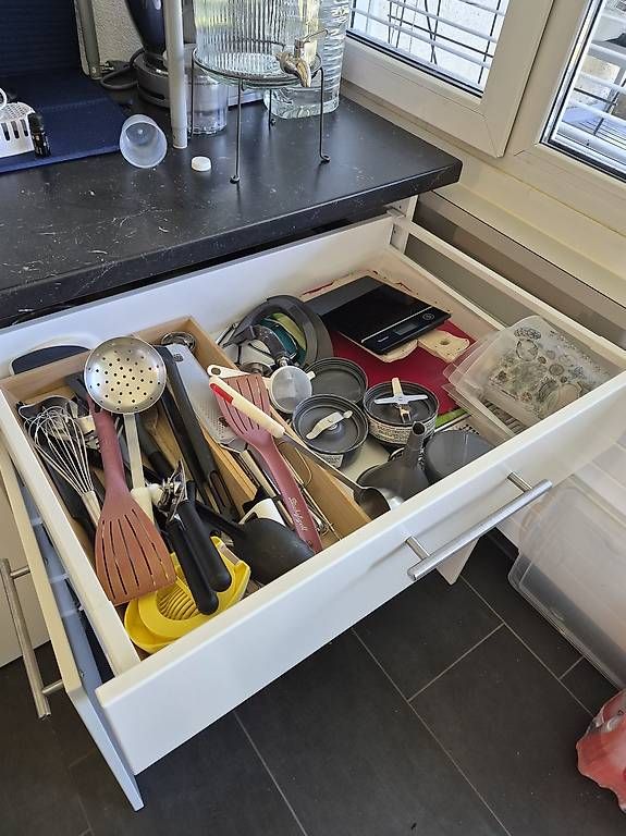 Armoires: Ikea Küchenschrank – D'occasion à Rüti ZH par mon_zt9v 2