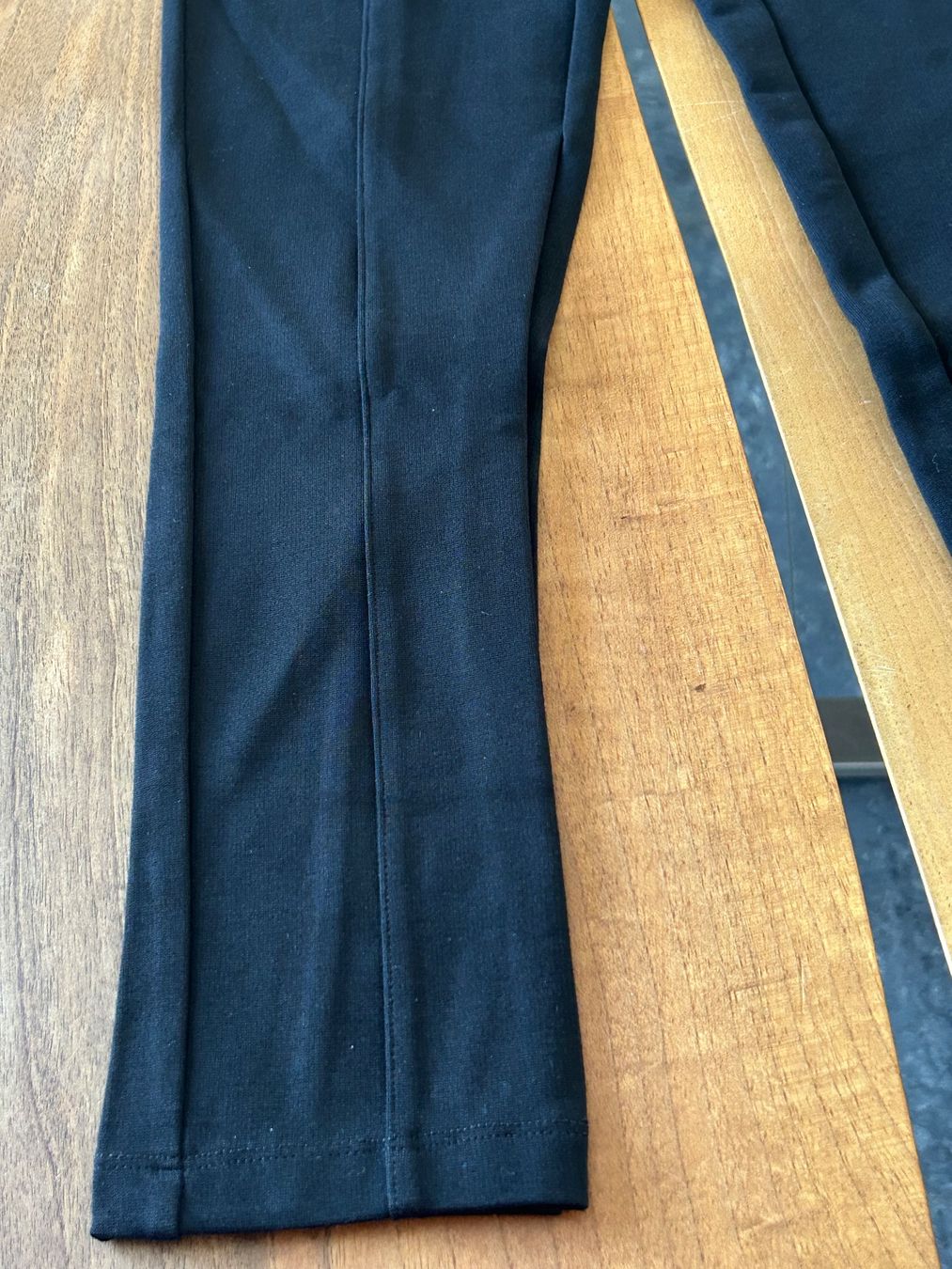 Hosen: Schwarze Stoffhose, Grösse 38 Top Zustand – Neu (gemäss Beschreibung) aus Schötz von chousan 1
