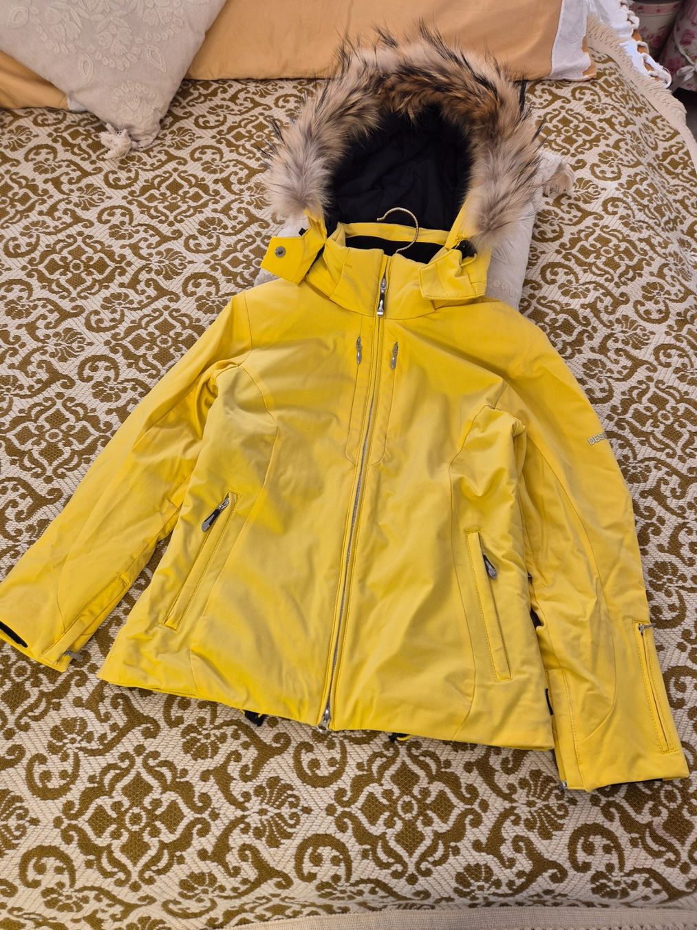 Giacche: Descente-Jacke – Usato da Leissigen venduto da ali_k9v8