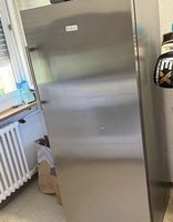 No Frost Kühlschrank Neupreis 699.- 