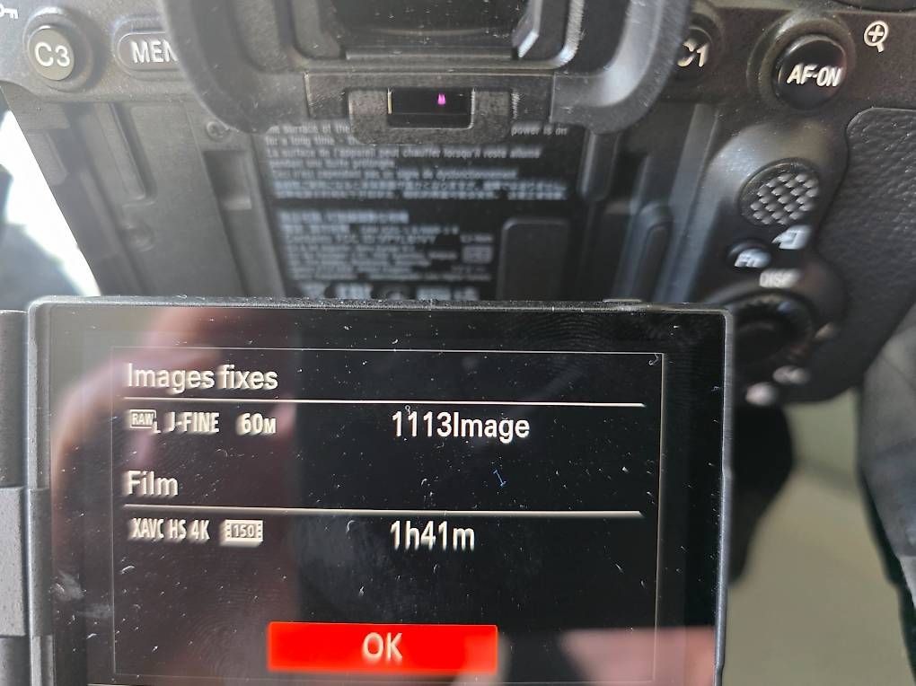 Fotocamera: Sony A7RV / état neuf – Nuovo e nell'imballaggio originale da Granges (Veveyse) venduto da samuelfernandes 2