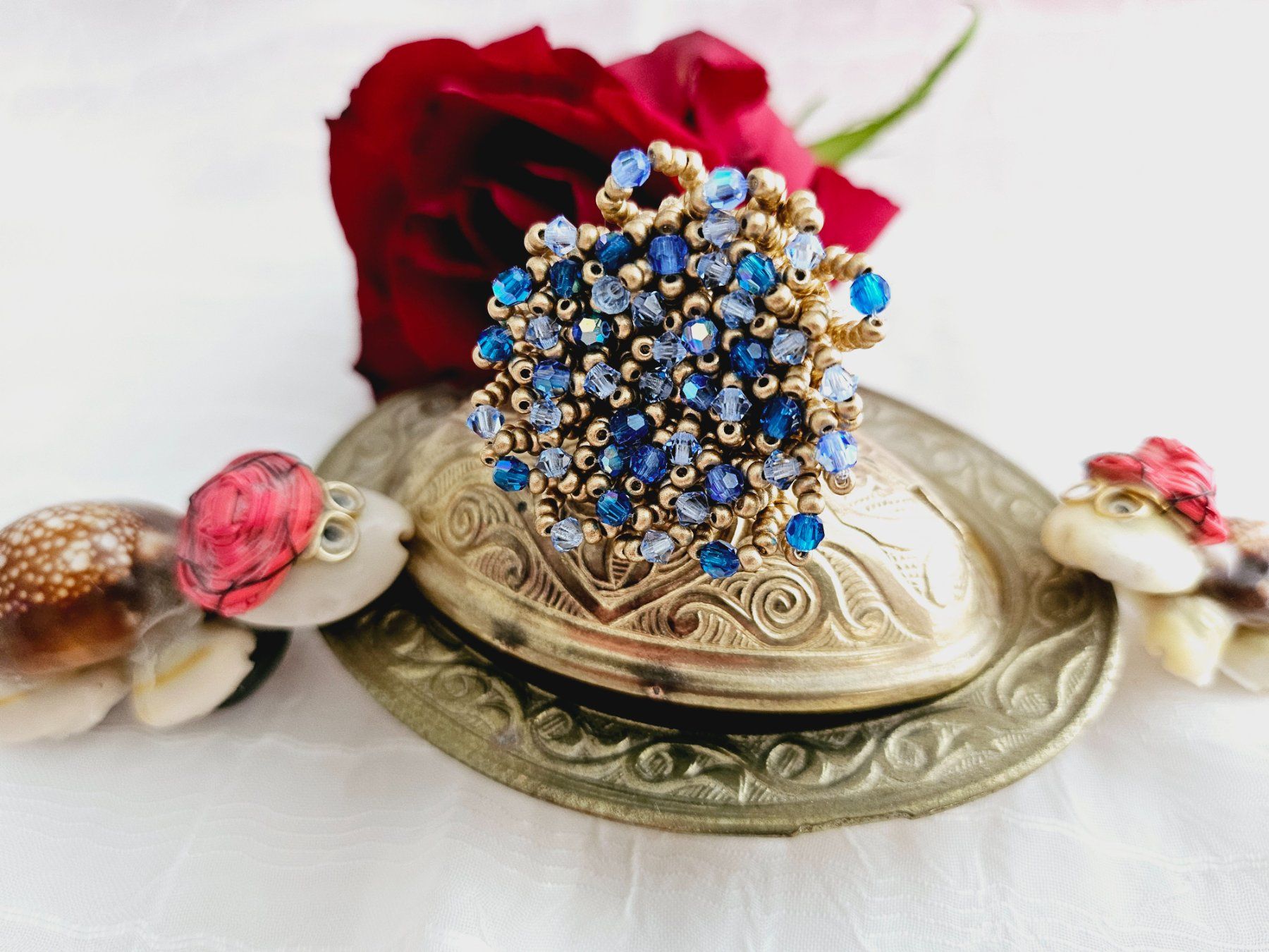 Anelli: Funkelnder Ring aus Swarovski Perlen blau – Nuovo (secondo la descrizione) da Dietikon venduto da Eleda