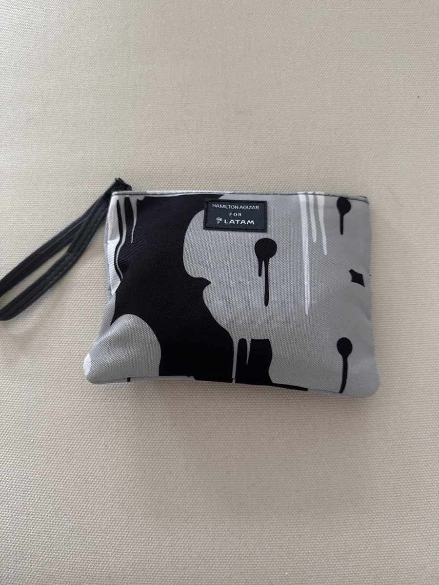 Custodie per cosmetici: LATAM Airlines Amenity Kit – Nuovo e nell'imballaggio originale da Altendorf venduto da wqv_97