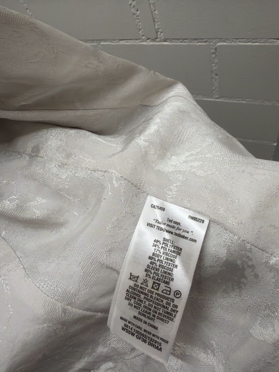 Ted Baker Giacche: Ted Baker Blazer  – Usato da Samstagern venduto da UM94 3