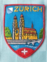 Vintage Badge ZÜRICH Grossmünster ST. GALLER STICKEREI